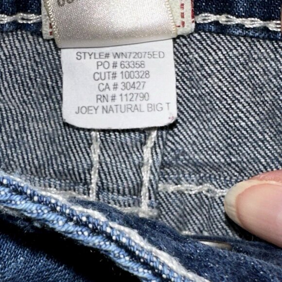 True Religion Joey Big T Flare Jeans Y2K Boho Midrise USA Denim Women’s 31 - Picture 10 of 10